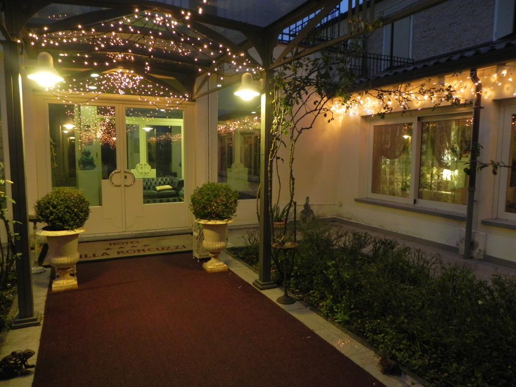 Relais Villa Roncuzzi Russi Luaran gambar